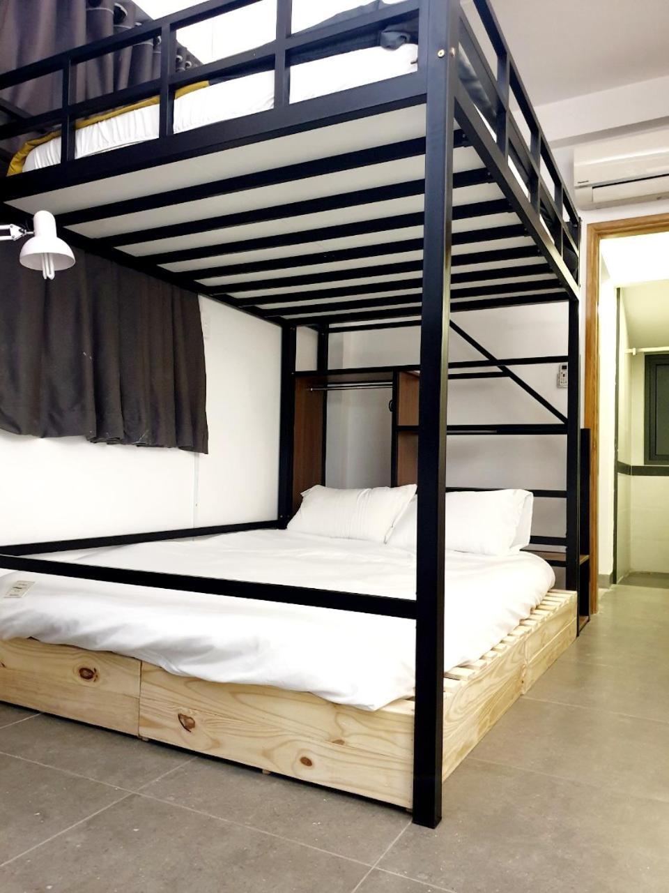 Zvillage Ncc - Modern Townhouse In District 1 Bandar Ho Chi Minh Luaran gambar