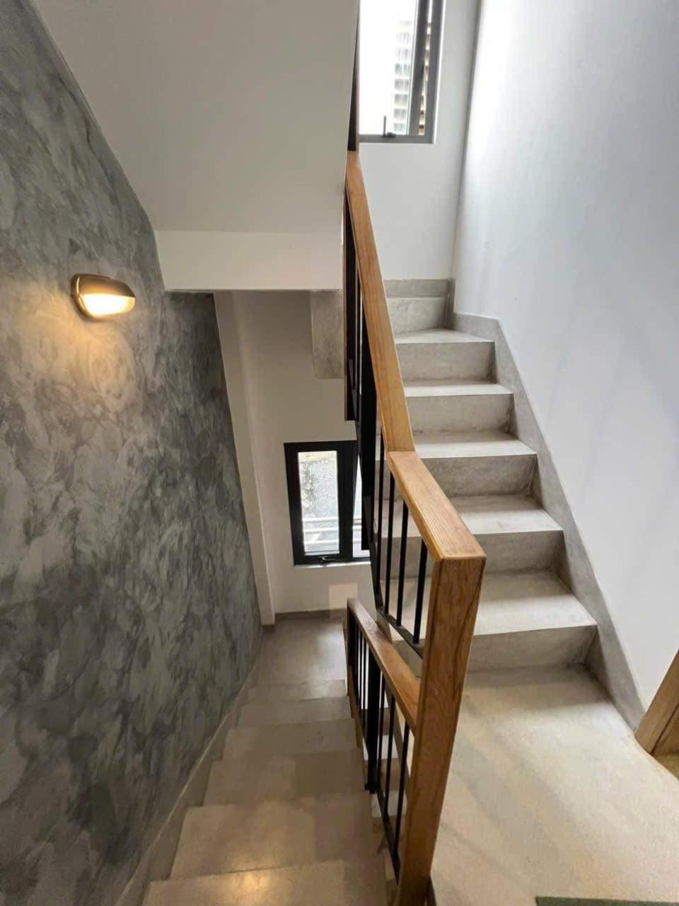 Zvillage Ncc - Modern Townhouse In District 1 Bandar Ho Chi Minh Luaran gambar